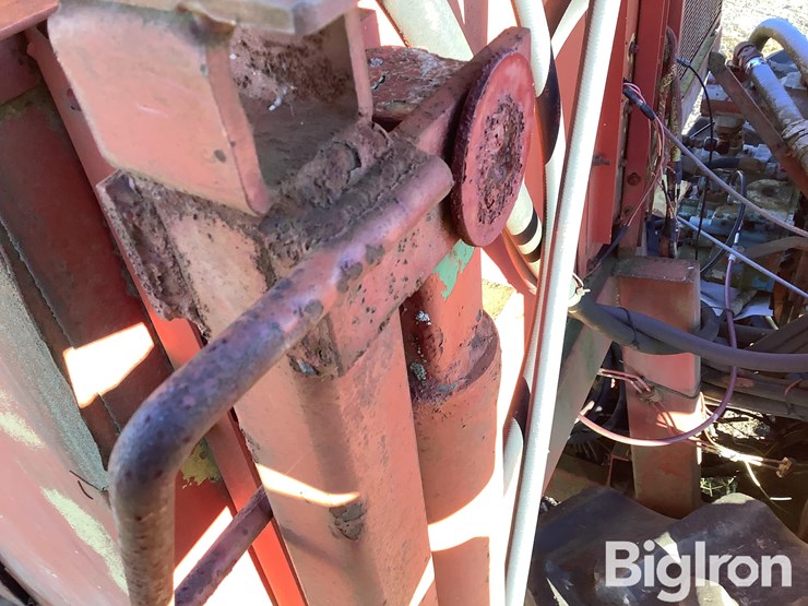 caterpillar-3208-image-10