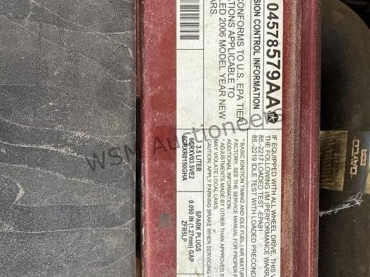 2006-dodge-charger-sdn-image-12