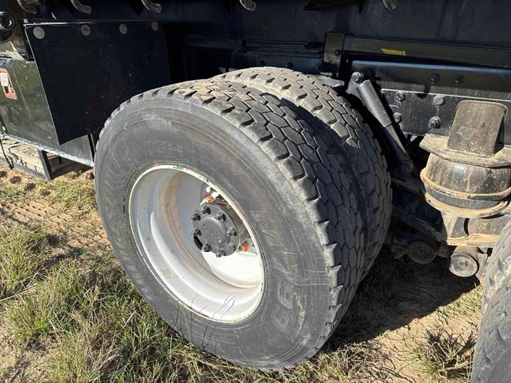 2006-kenworth-t800-image-10