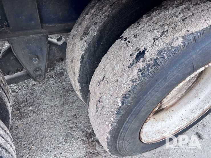 2004-magnolia-trailer-image-34