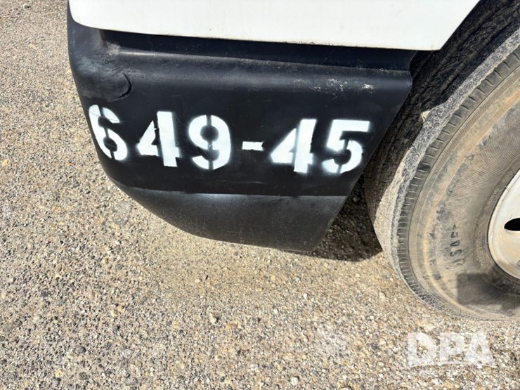 1994-freightliner-fld120-image-18