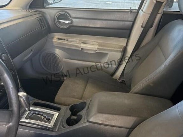 2006-dodge-charger-sdn-image-22