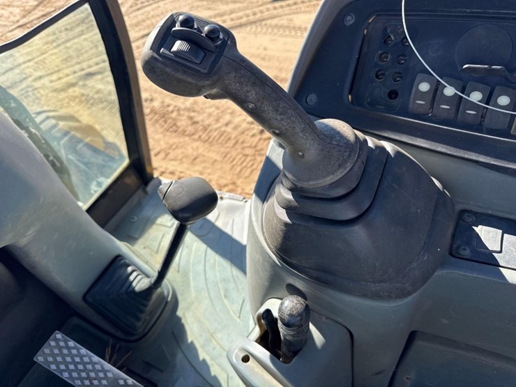 caterpillar-430d-it-image-27