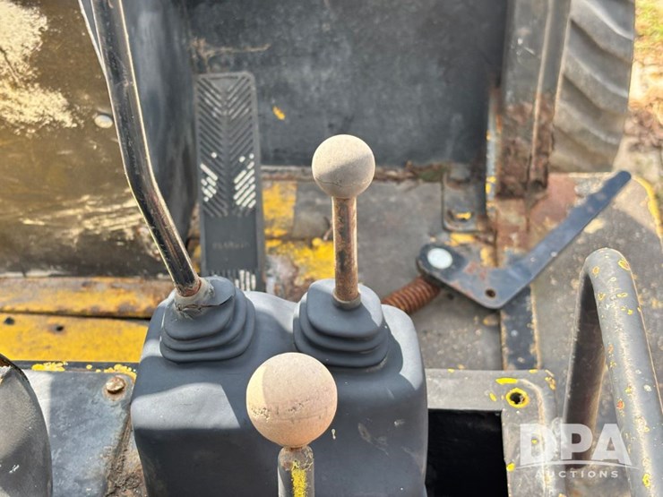 willmar-wrangler-4500-image-40