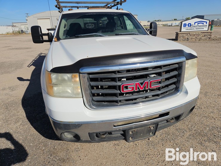 2009-gmc-sierra-3500-image-10
