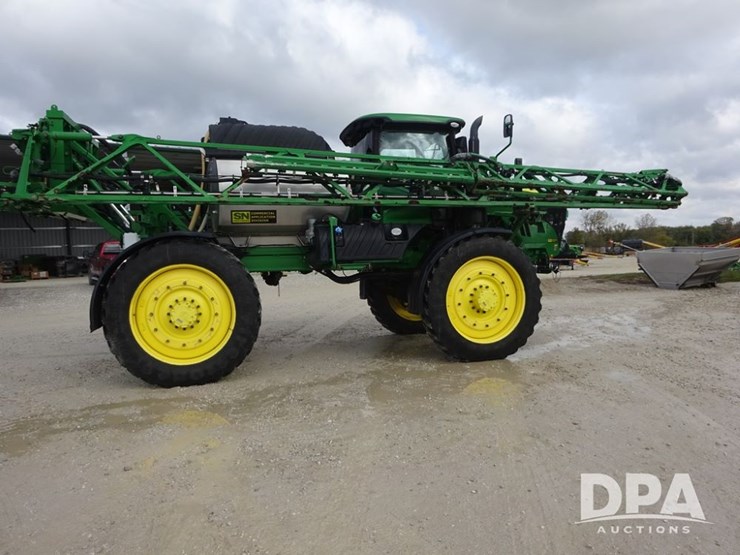 2021-john-deere-r4045-image-41