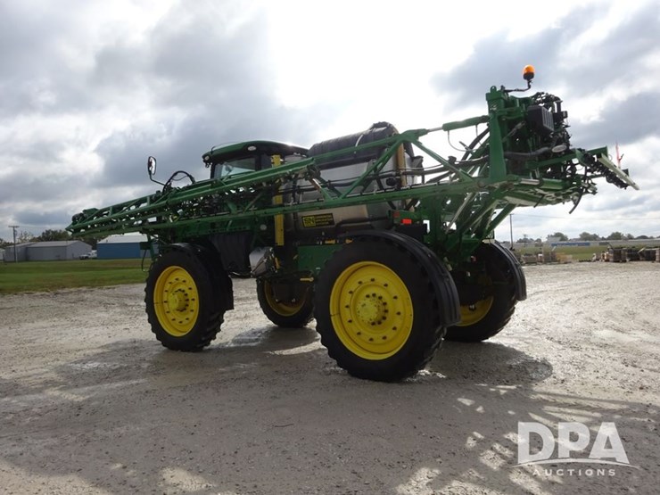 2021-john-deere-r4045-image-24
