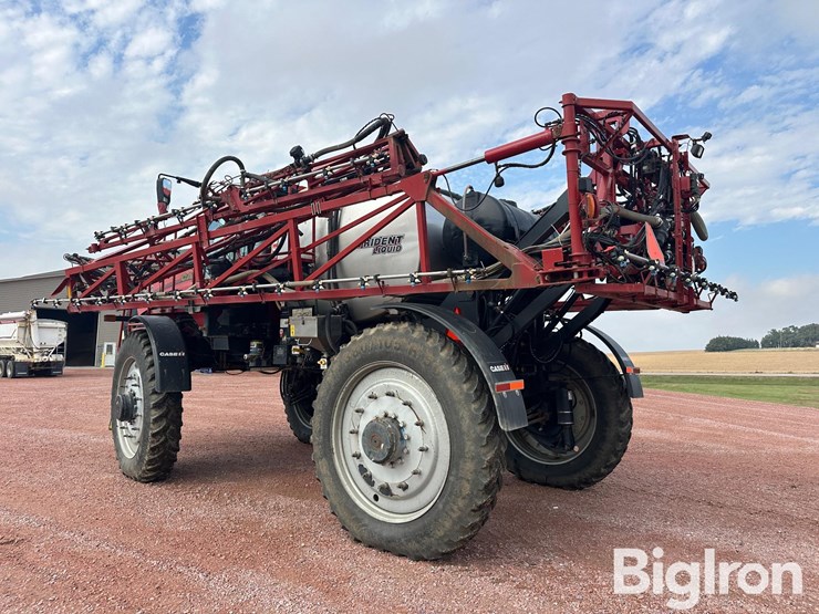 2019-case-ih-trident-5550-image-7