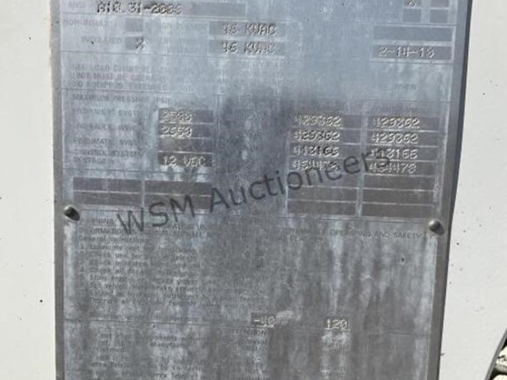 2011-freightliner-m2-digger-derrick-image-19