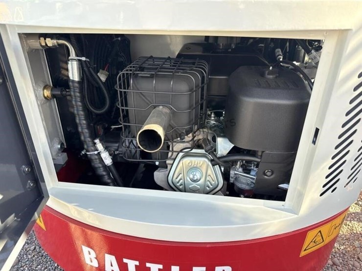 2025-battler-et15h-6-mini-excavator-image-10