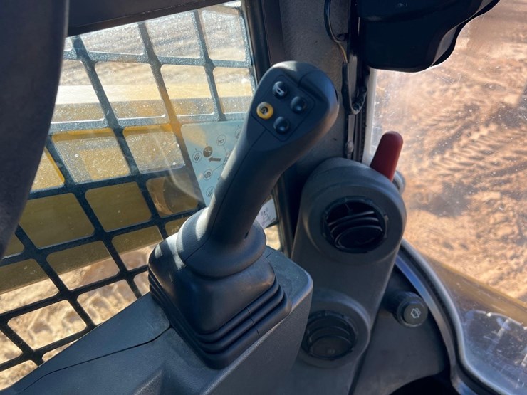 caterpillar-226d3-image-23