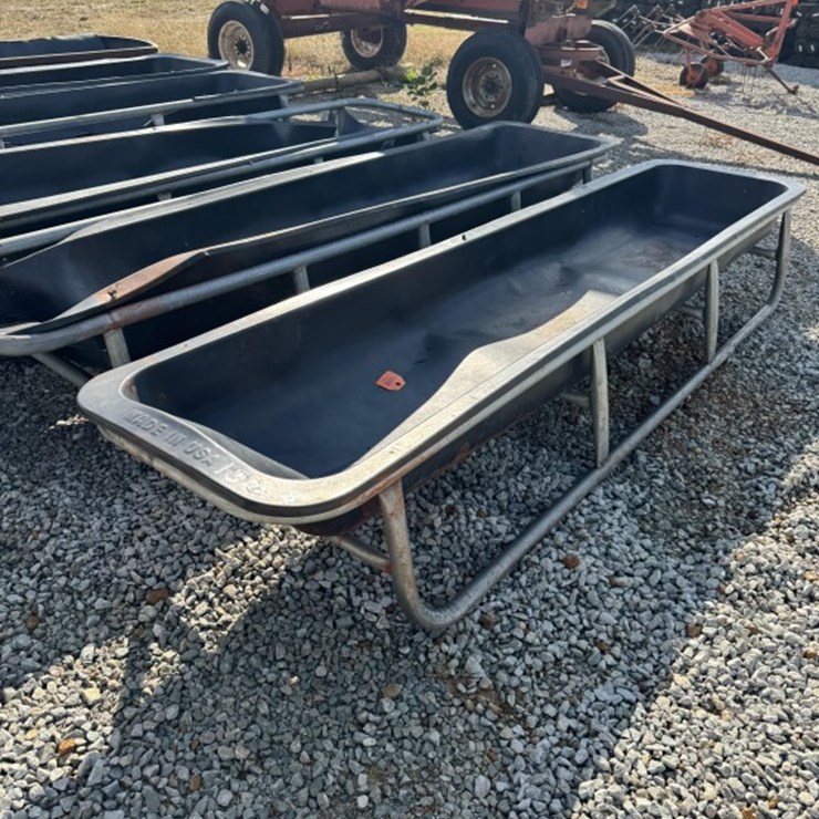 #13058 • Feed Trough