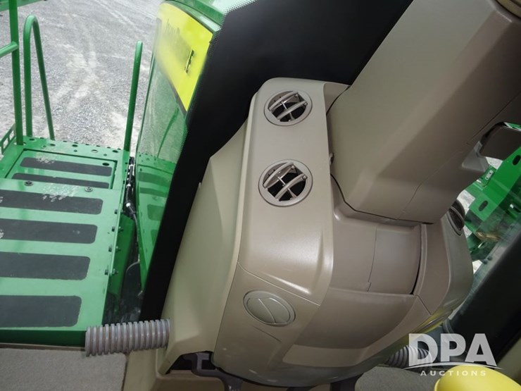 2022-john-deere-410r-image-151