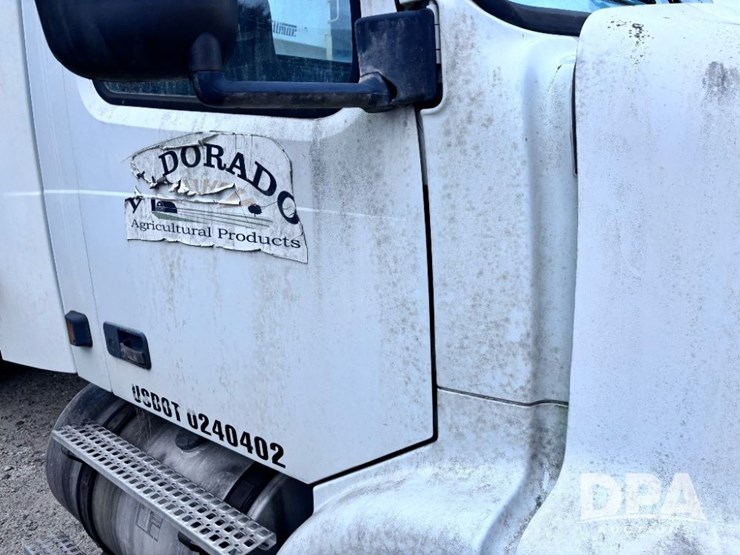 2003-volvo-10-image-54