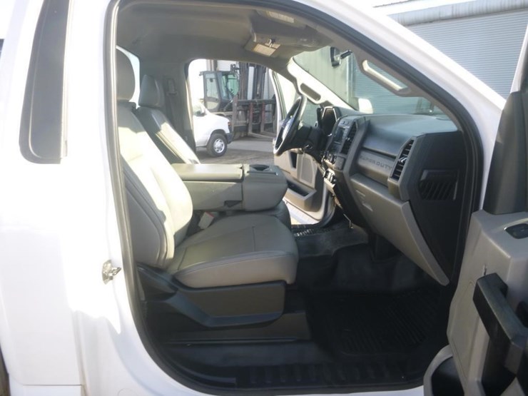 2019-ford-f250-image-11