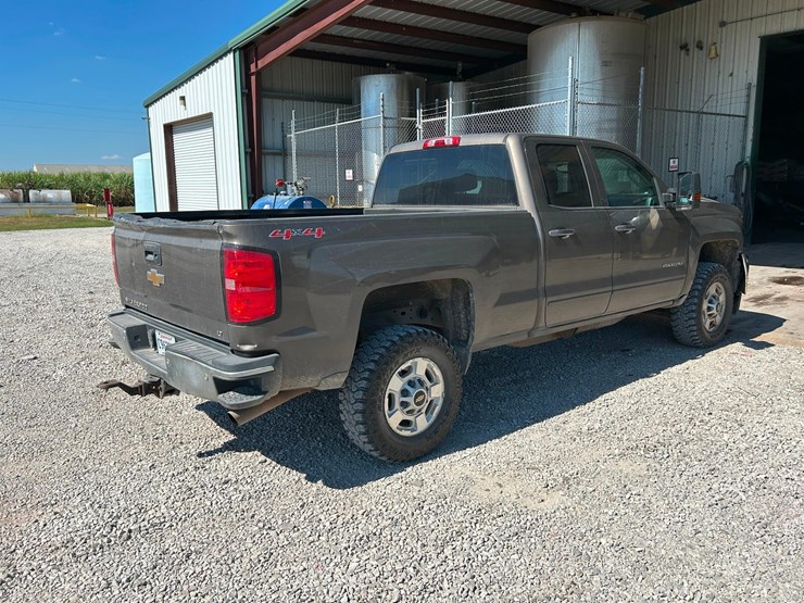2015-chevrolet-silverado-image-5