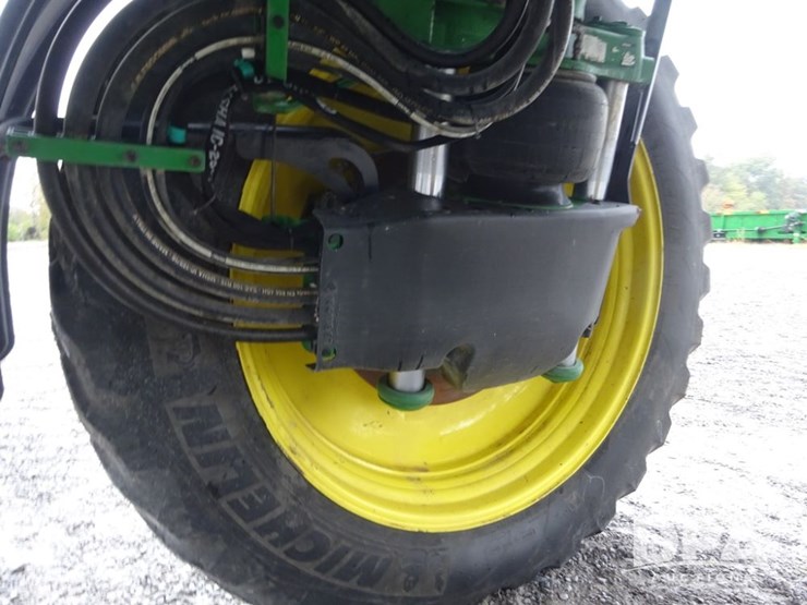 2021-john-deere-r4038-image-43