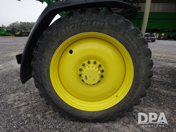 2022-john-deere-410r-image-54