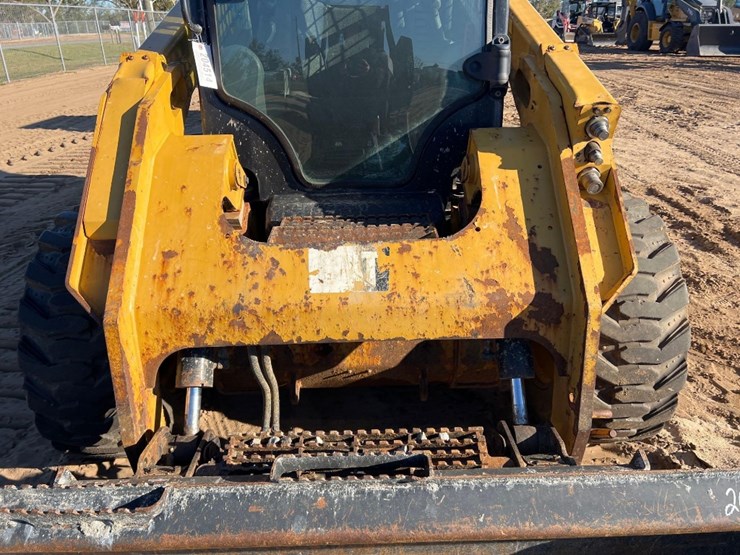 caterpillar-272d2-image-15