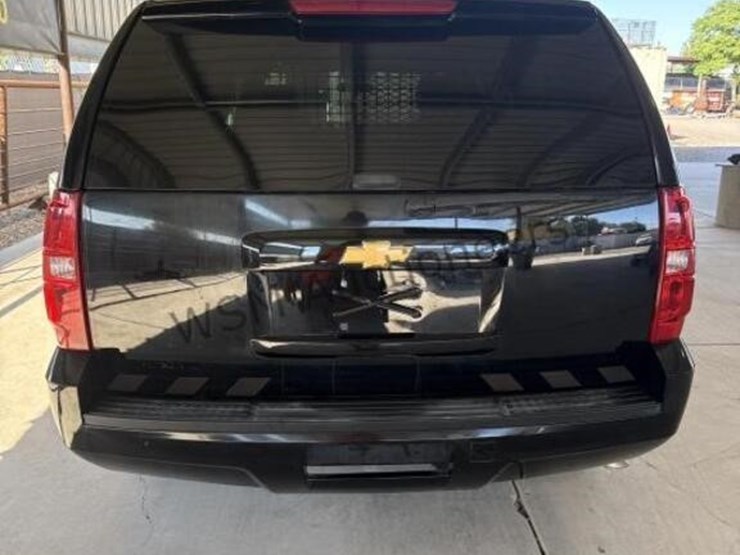 2014-chevrolet-tahoe-image-6