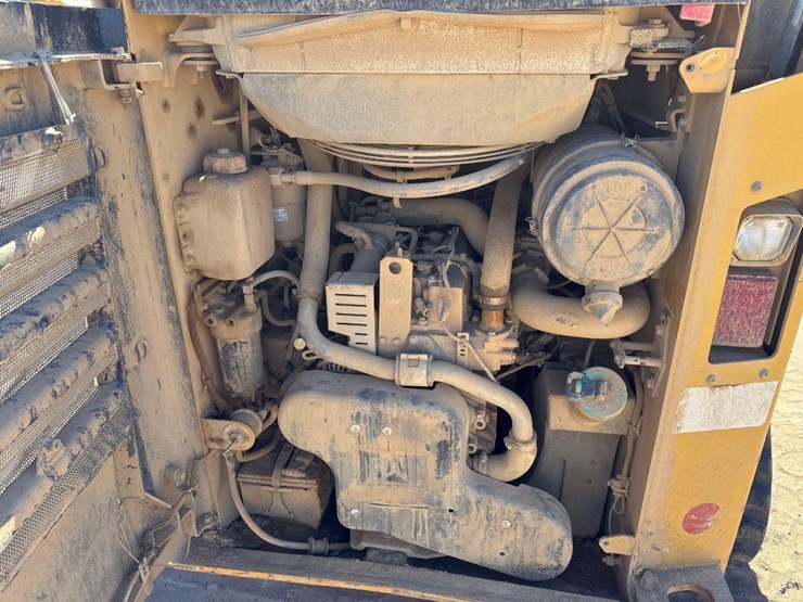 caterpillar-259d-image-13