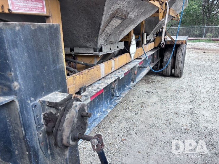 2004-magnolia-trailer-image-17