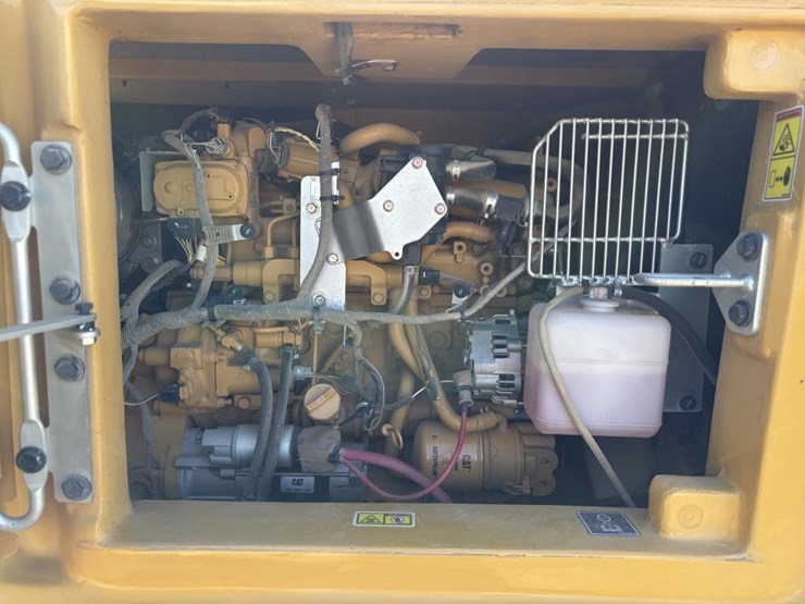 2021-caterpillar-308-cr-image-57