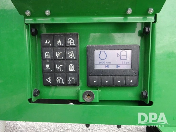 2024-john-deere-412r-image-105