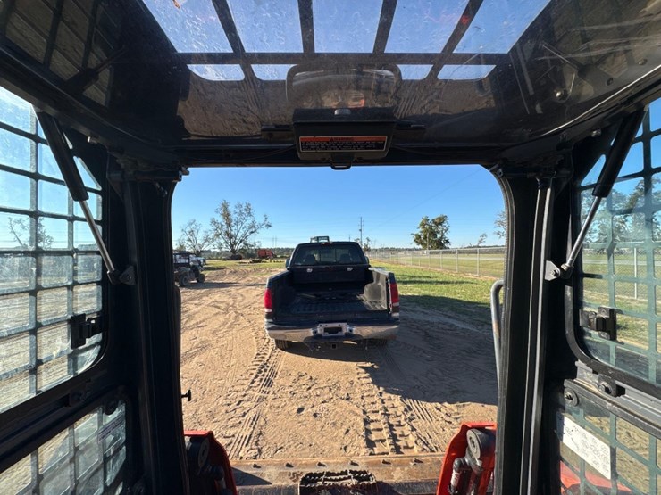 kubota-svl75-2-image-31