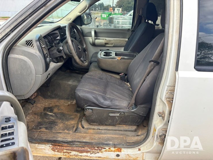 2009-chevrolet-silverado-2500hd-image-78