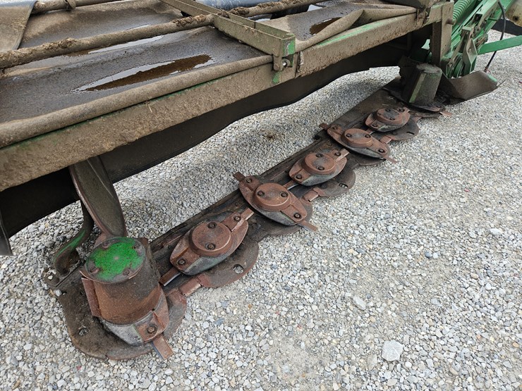 john-deere-275-image-6