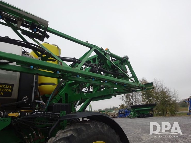 2021-john-deere-r4038-image-52