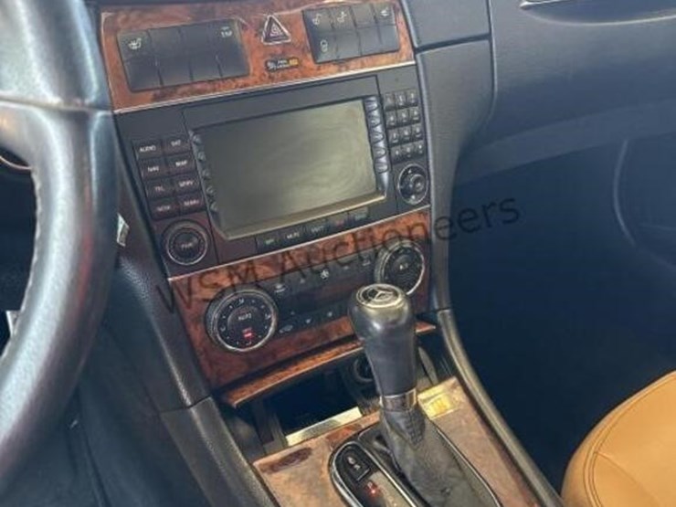 2007-mercedes-benz-clk-350-convertible-image-15