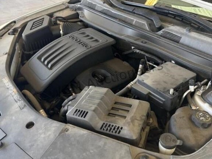 2014-chevrolet-equinox-image-12