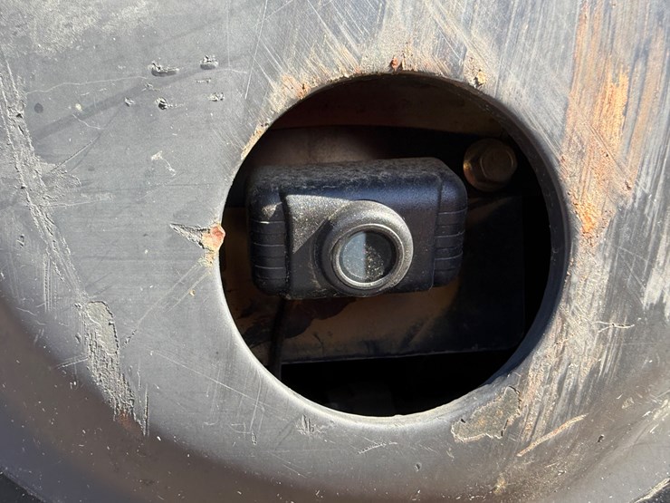 2017-bobcat-t740-image-8