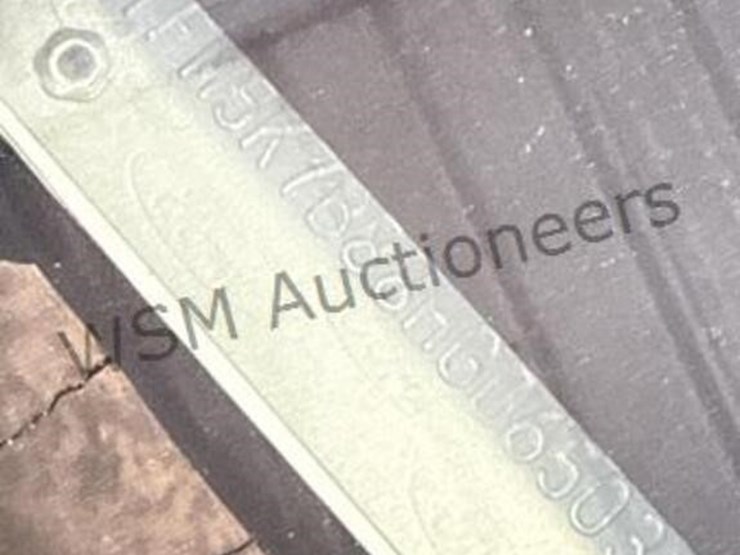 2017-ford-explorer-image-14