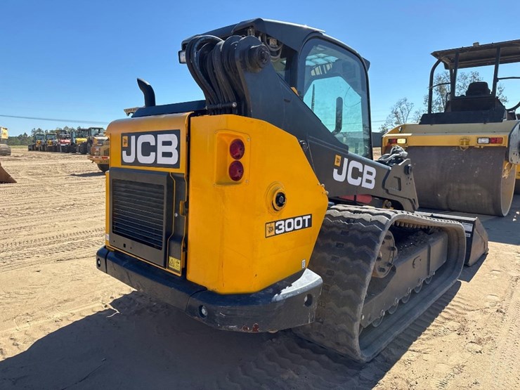 jcb-300t-image-6