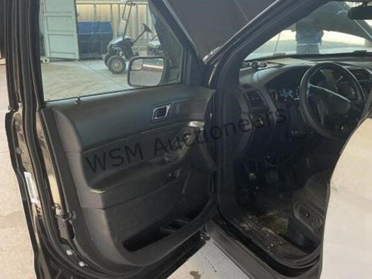 2017-ford-explorer-image-20