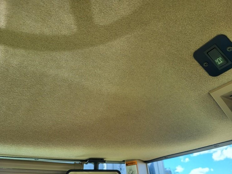 2009-john-deere-7730-image-77