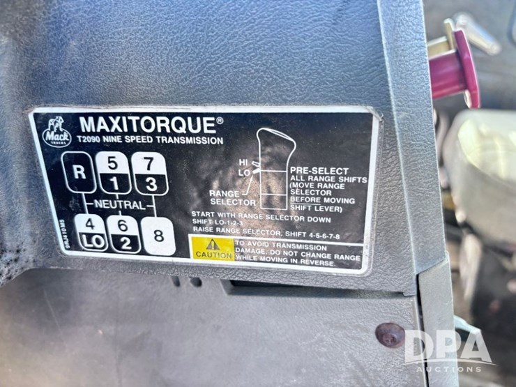 1993-mack-ch613-image-89