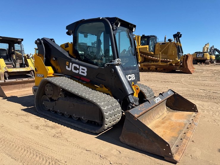jcb-300t-image-4