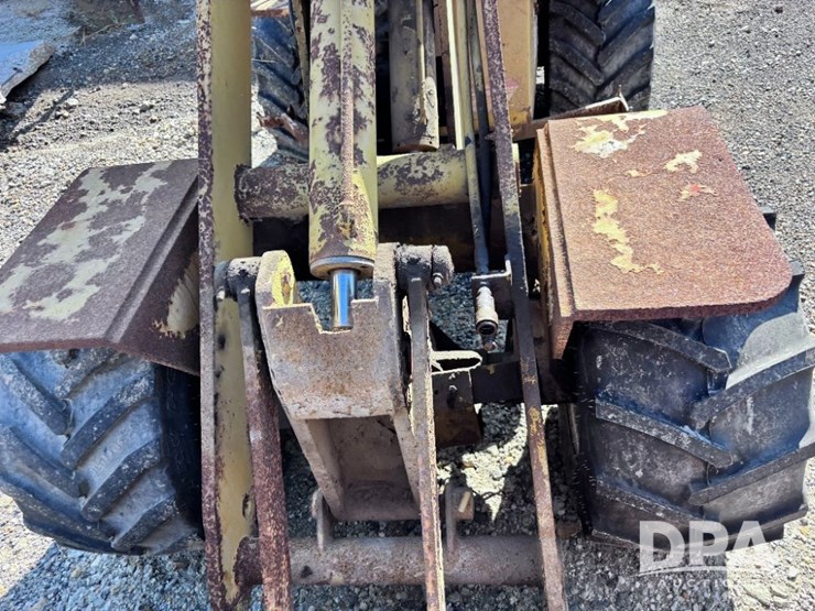 1996-swinger-240-image-13