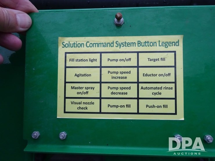 2022-john-deere-410r-image-108