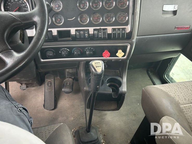 kenworth-t660-image-16