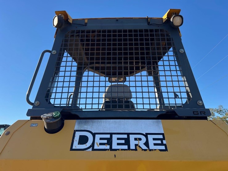 deere-450k-lgp-image-26