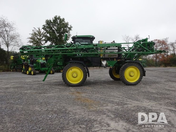 2022-john-deere-410r-image-44
