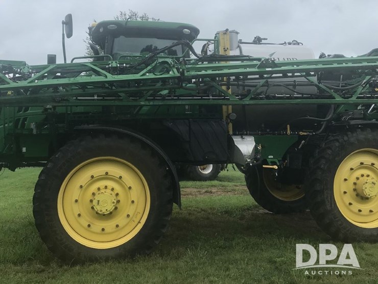 2020-john-deere-r4060-image-6