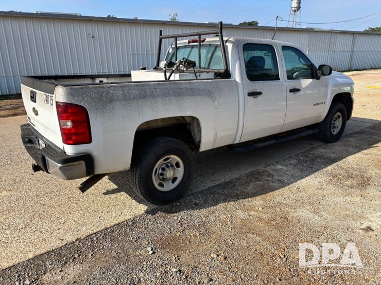 2009-chevrolet-silverado-2500hd-image-7