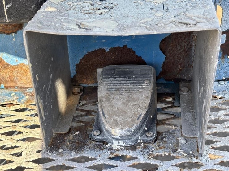 2013-genie-s40-image-12