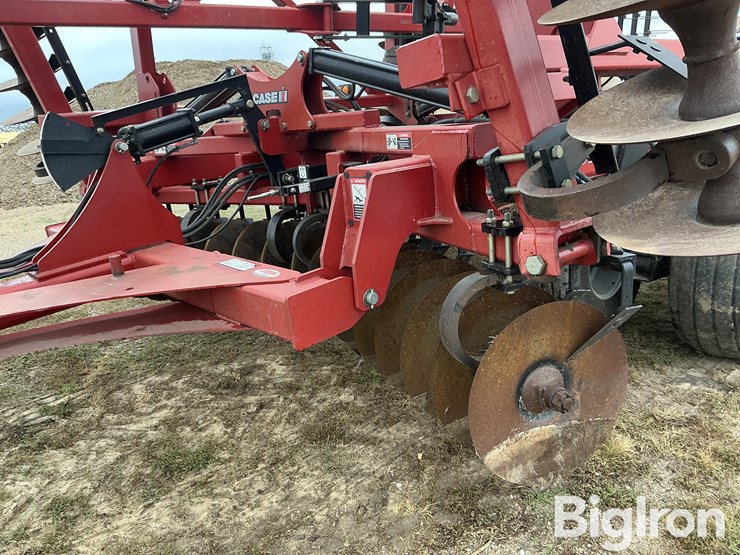 2013-case-ih-370-image-19